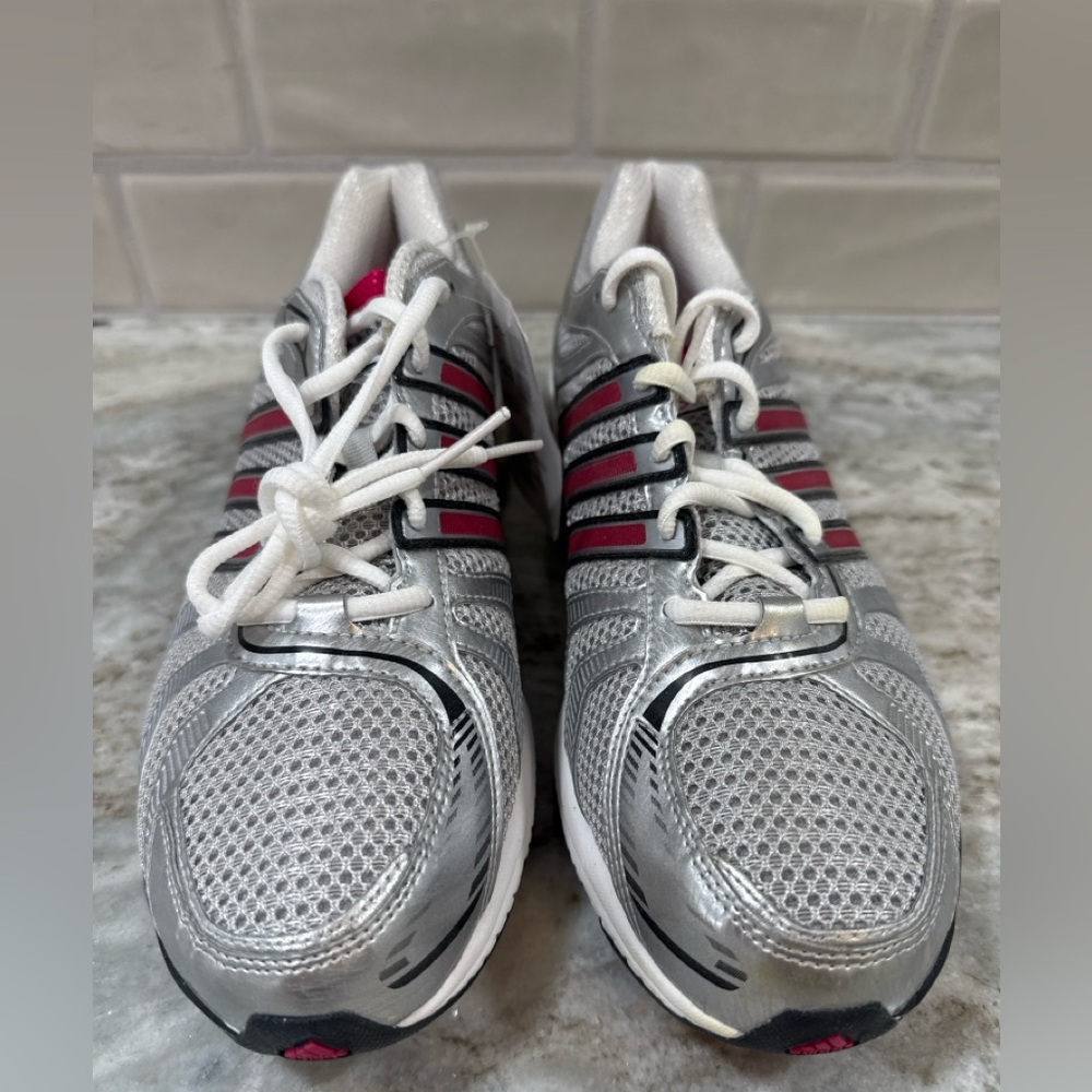 Adidas Boost 2 W Running Shoes Women’s Size 10 Silver Pink (Never worn!)
